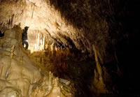Экскурсия в пещере Апулия