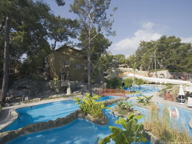 Naturland Country Resort 5*