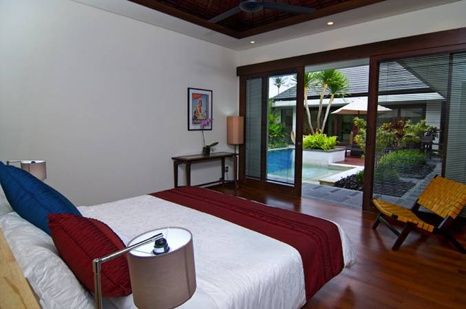 Виллы на Бали аренда - Вилла Sanur Deluxe Beach Villa